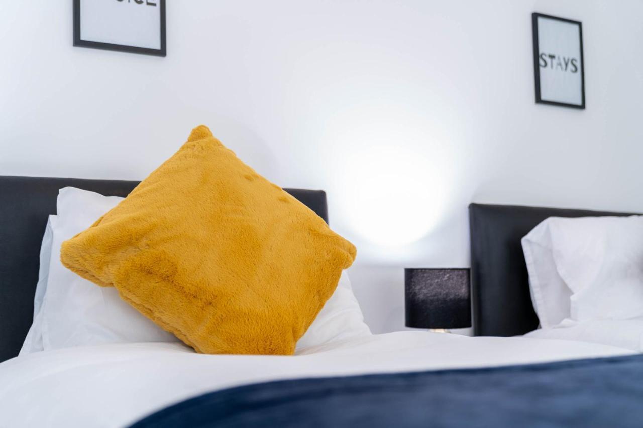 Three Bedroom Apartment- One Choice Stays Serviced Accommodation- Jewellery Quarter Бірмінгем Екстер'єр фото