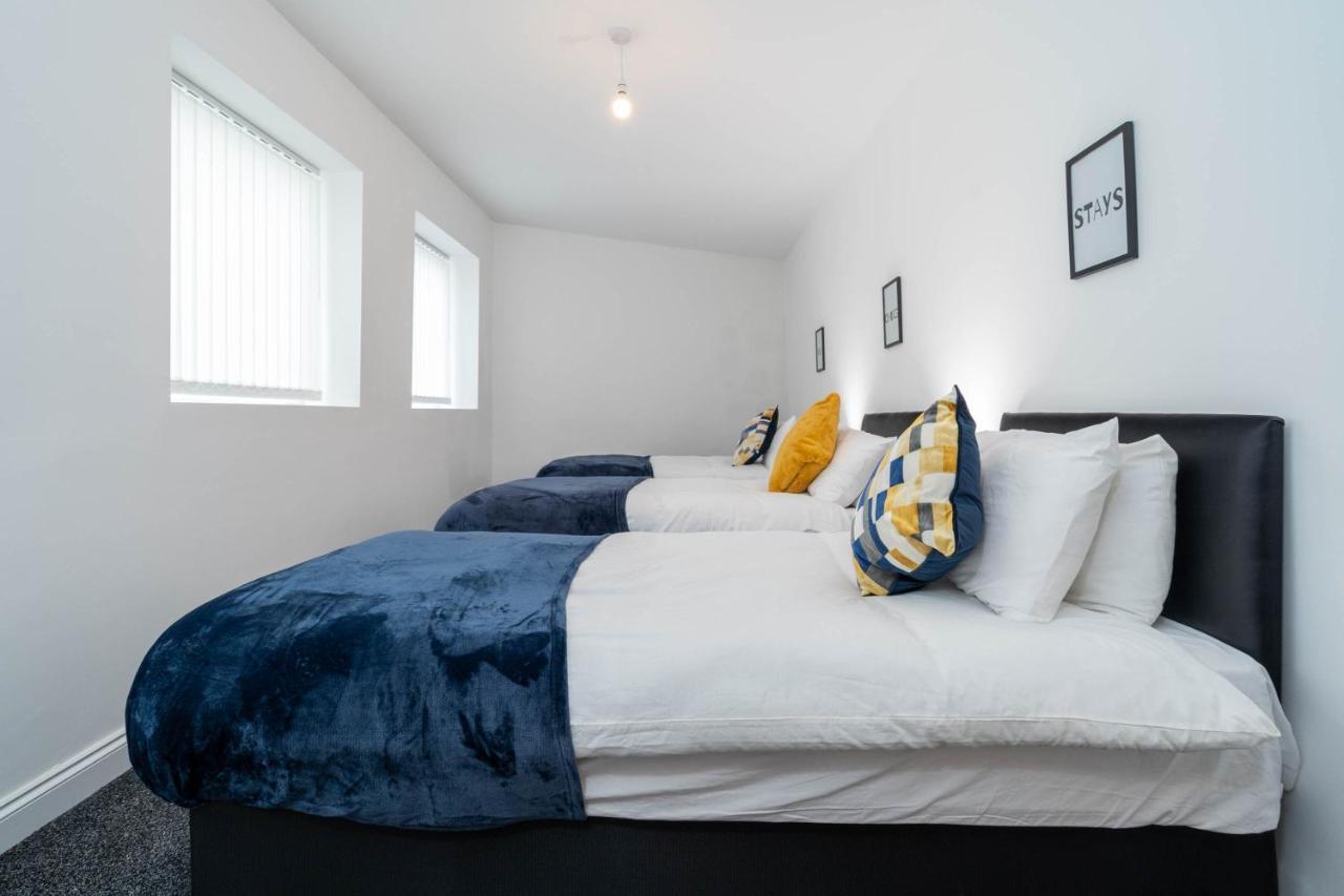 Three Bedroom Apartment- One Choice Stays Serviced Accommodation- Jewellery Quarter Бірмінгем Екстер'єр фото